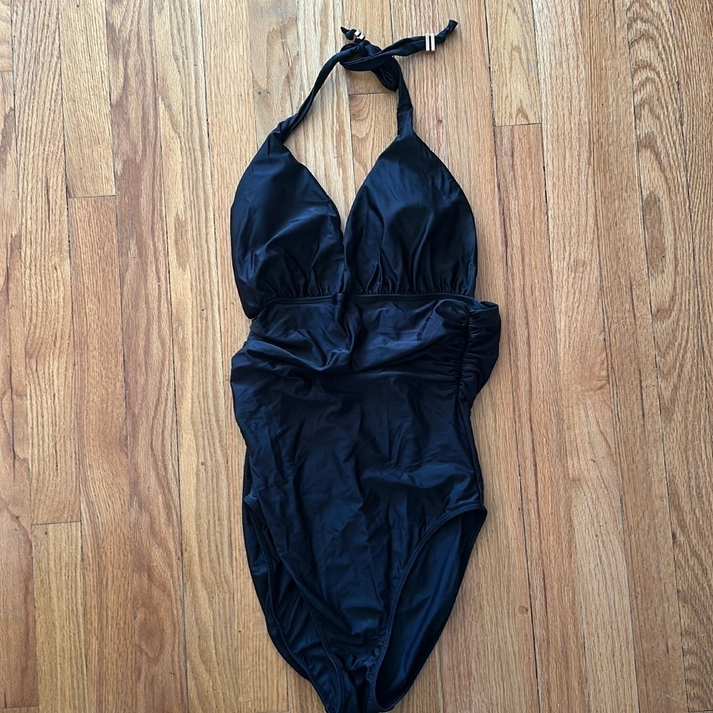 Vix by Paula Hermany sz L one piece black swim suit great pre owned condition